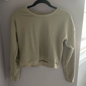 Forever 21 cropped sweatshirt
